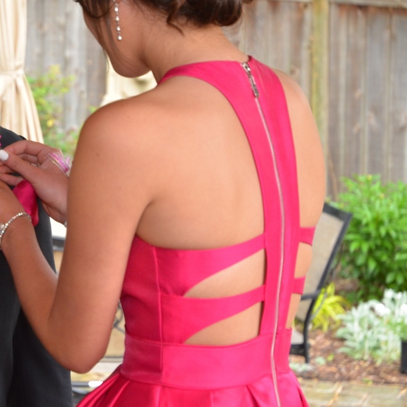 Fuchsia Sherri Hill prom dress size 4